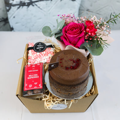 Heartfelt Sweet Hamper